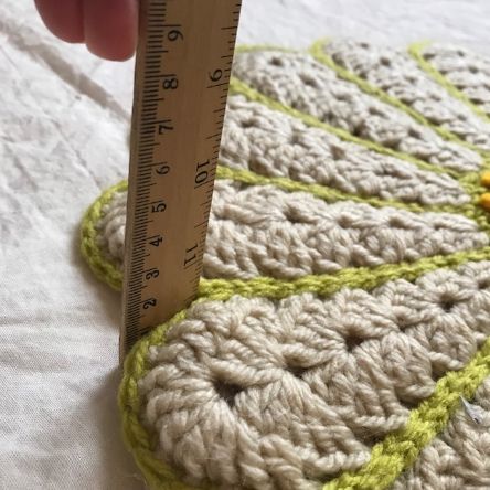 座布団 編み方 モチーフ かぎ針編み
