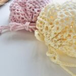 かぎ針編みで編むネット編みの小物作品：巾着袋