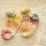 オパール毛糸で赤ちゃんの靴下（ベビーソックス）を編みました